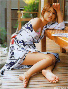 家乡有个辣妹子