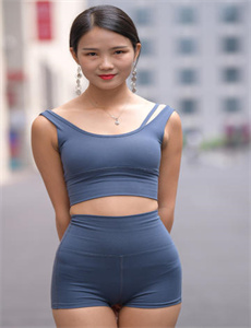 依人青青青免费观看